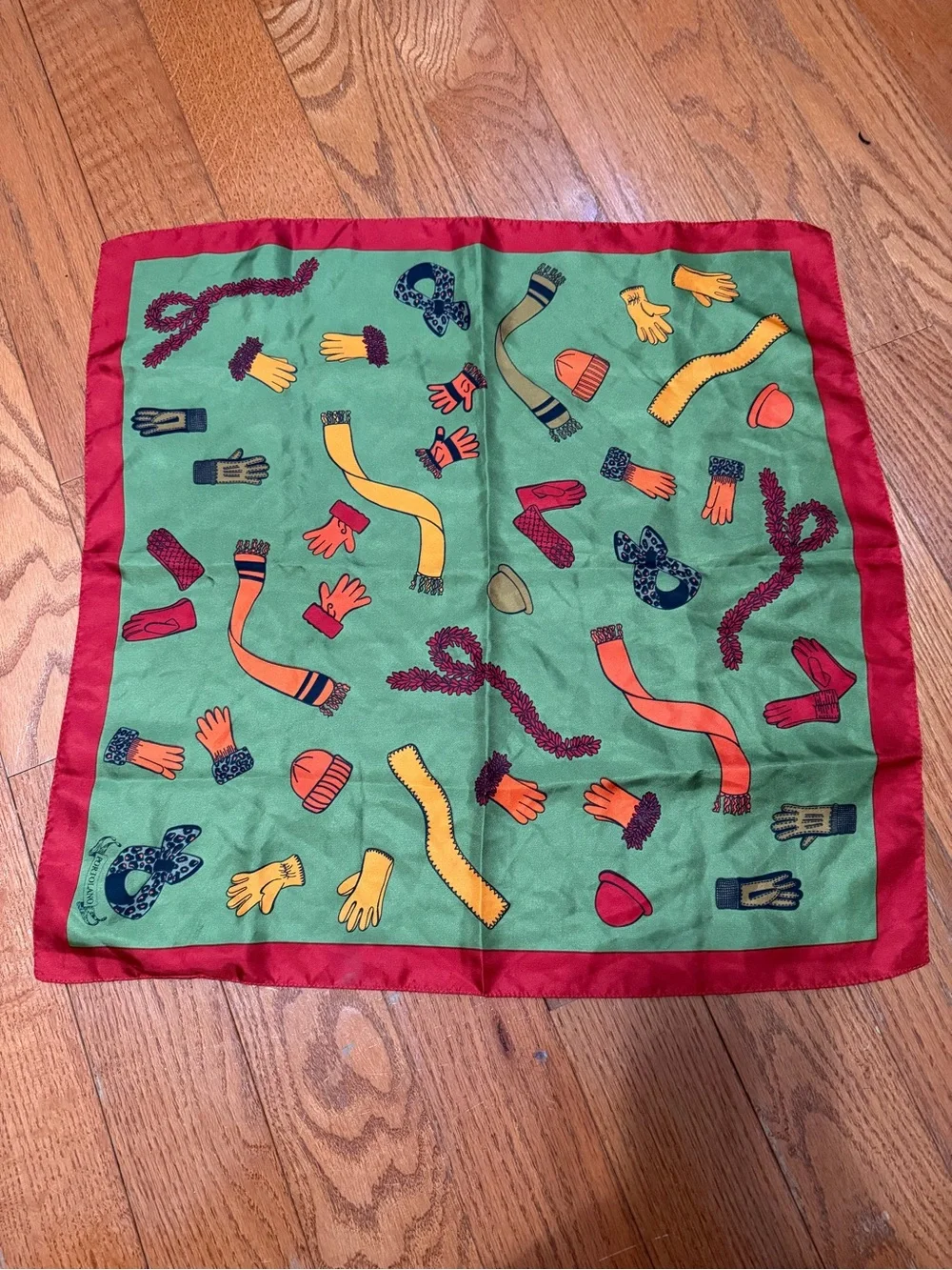 Portolano 100% Silk Scarf Made In Italy Winter Gloves Hats Scarves Print 19”X19”